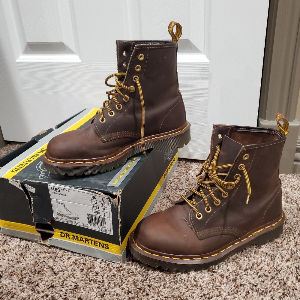 Dr.Martins Boots
